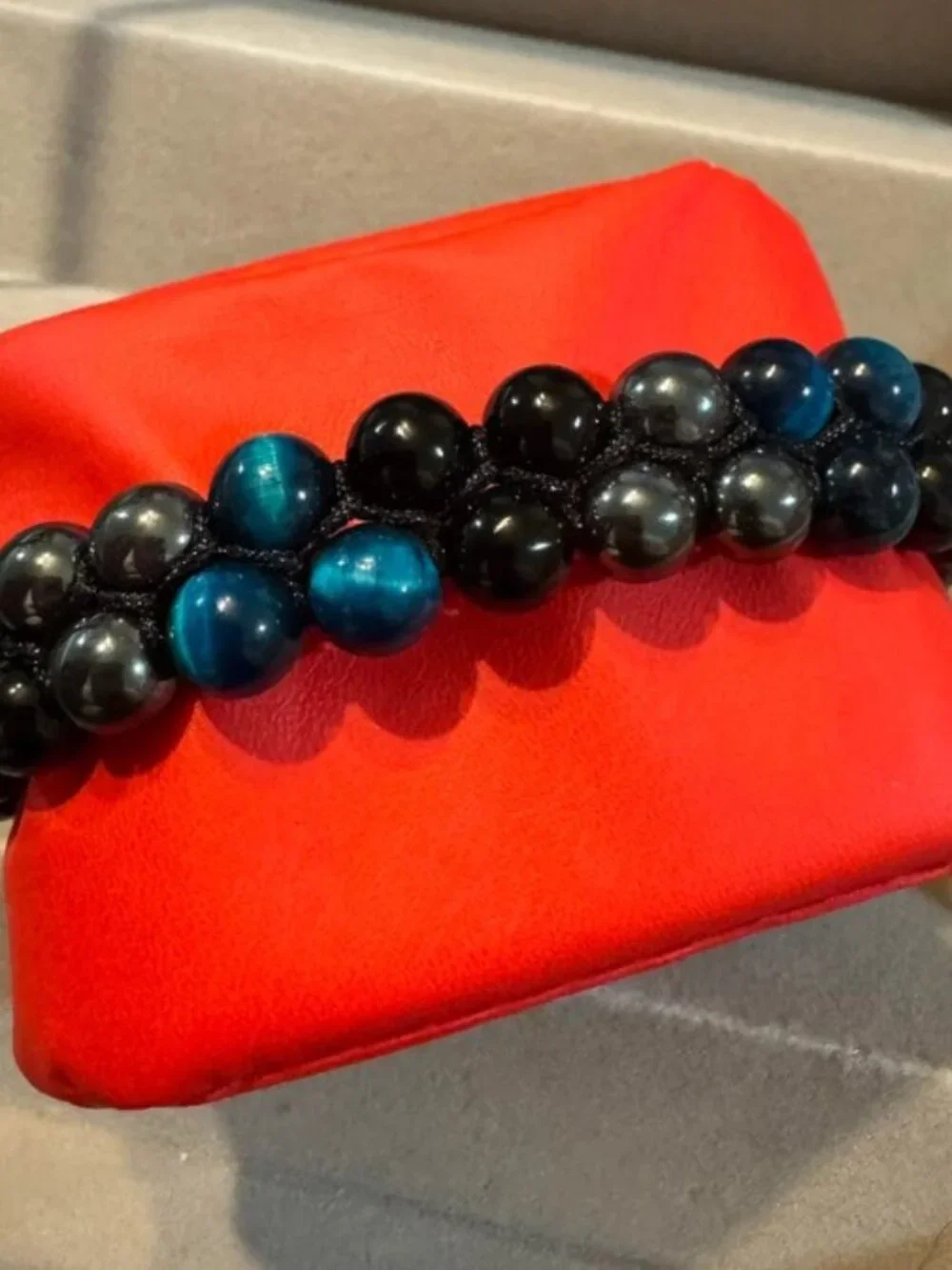 NWOT Mens Blue Tiger Eye Hematite Obsidian Double Row Macrame Om Bracelet